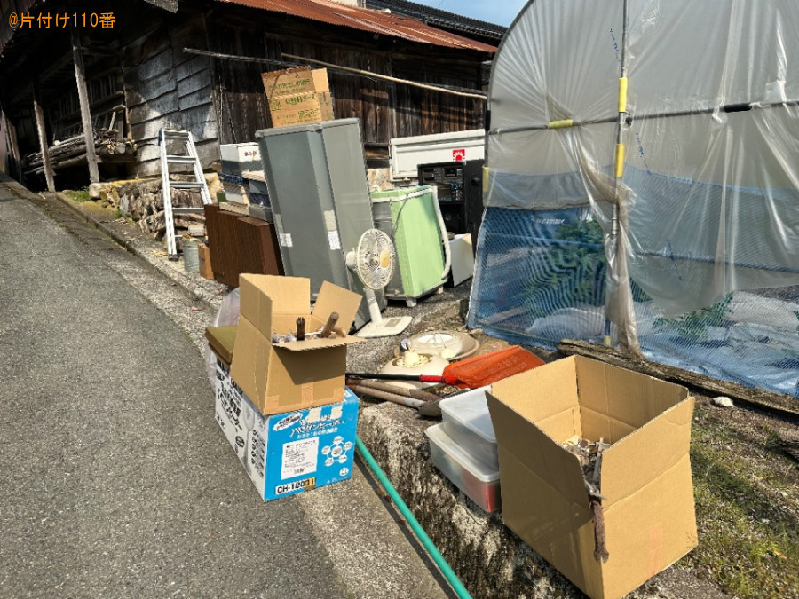 冷蔵庫、洗濯機、扇風機、照明器具、脚立、家具、ステレオ等の回収